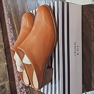 NIB Cognac Leather Kylie Mule Shoes. 10M